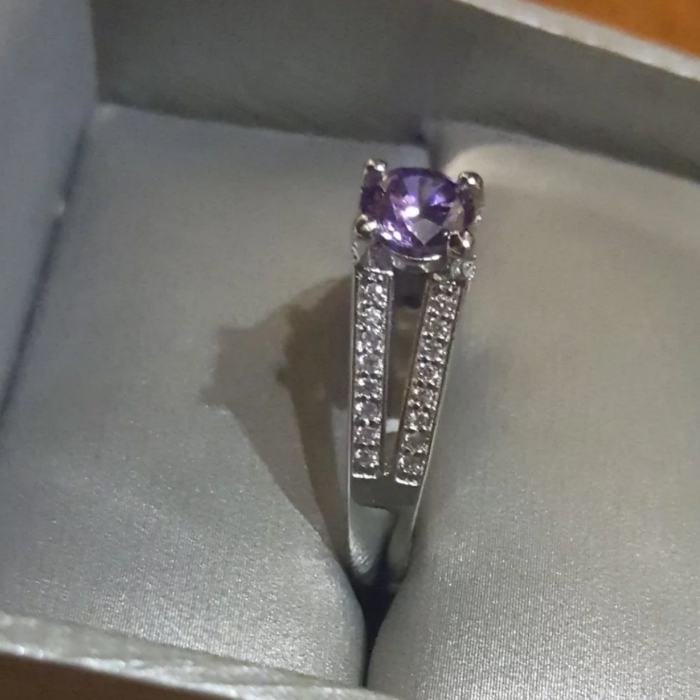 Fragrant Jewels Ring